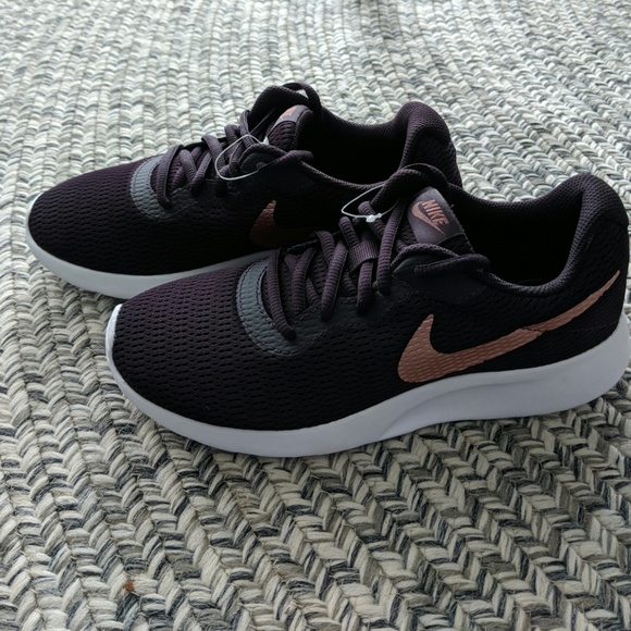 nike purple and gold